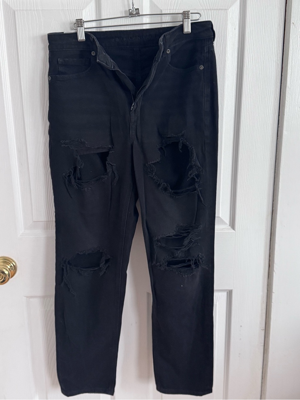 American Eagle Outfitters Black Slim Straight Ripped Jeans